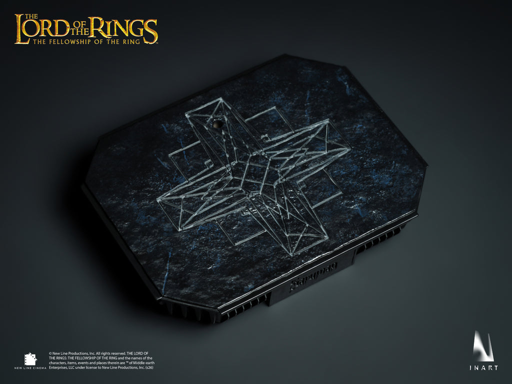 INART — The Lord of the Rings: The Fellowship of the Ring — Saruman 1/6 Collectible Figure