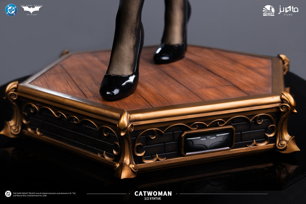 Early Bird Infinity Studio <The Dark Knight Rises> Catwoman 1/ 2 Silicone Statue