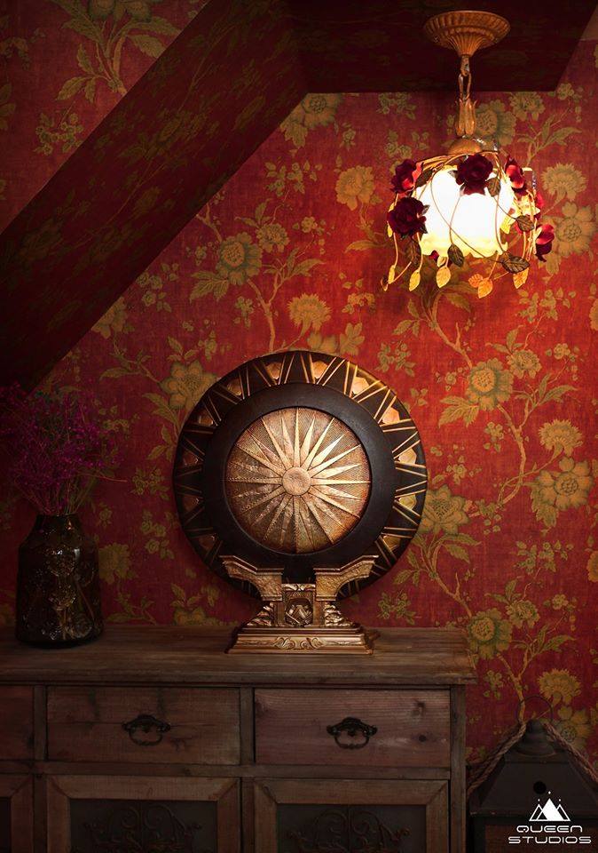 Queen Studios Wonder Woman Shield (Metal Edition)