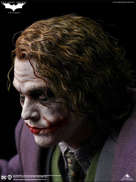 Queen Studios Artist Edition The Dark Knight Joker 1:4 Scale Statue