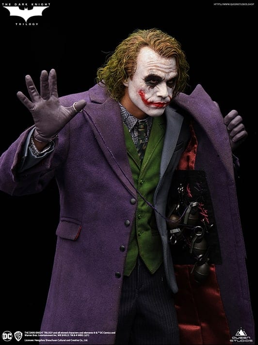 Queen Studios Regular Edition The Dark Knight Joker 1:4 Scale