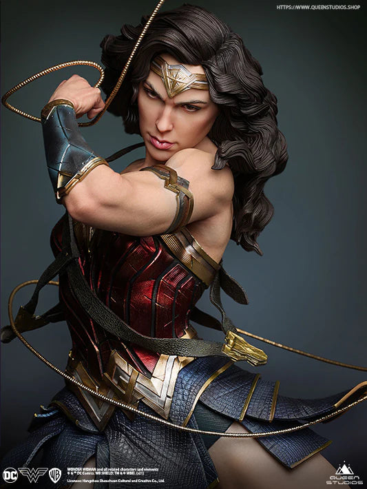Queen Studios DC Comics 1/4 Wonder Woman Statue