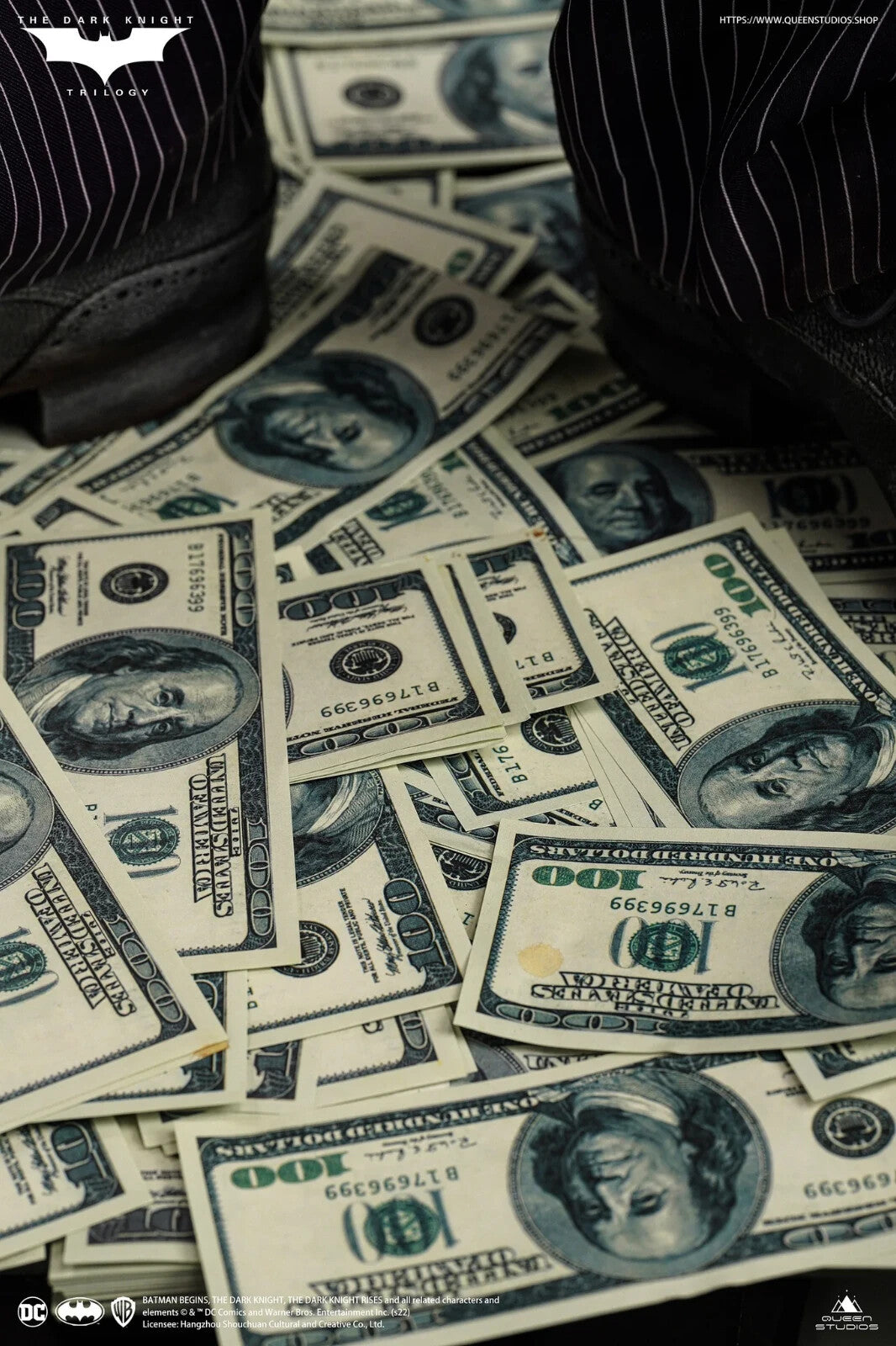 Queen Studios The Dark Knight The Joker 1/1 Statue